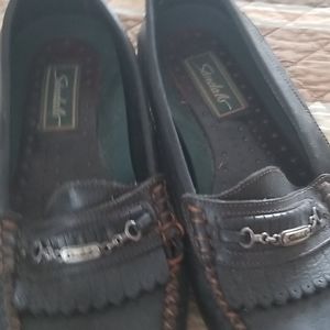 Leather shoes Brazilian